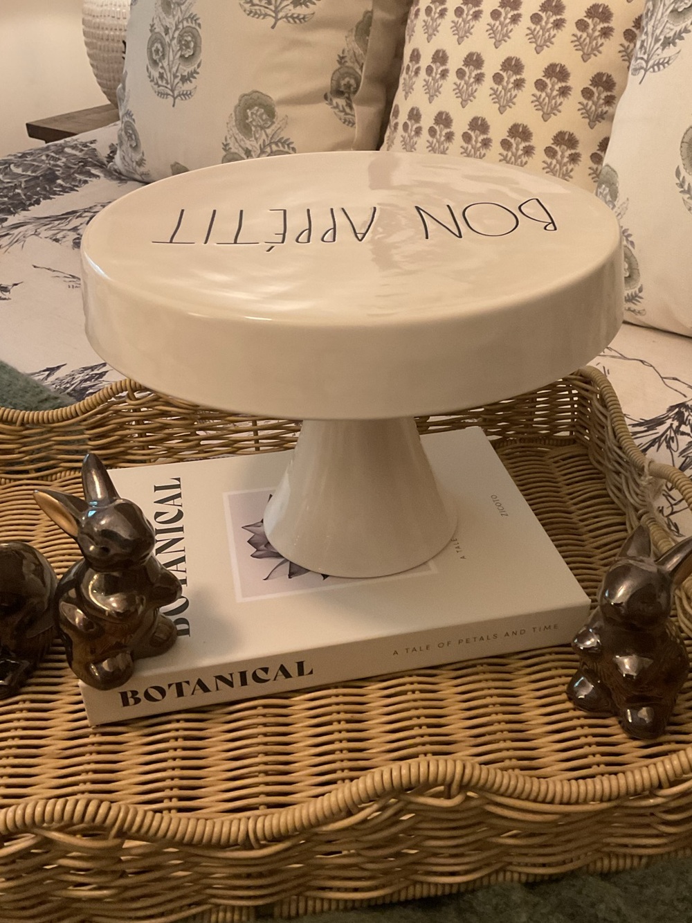 Rae Dunn BON APPÉTIT Pedestal Cake Stand - Picture 5 of 9